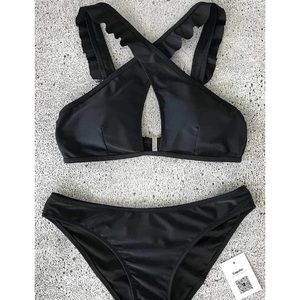 Black Front Crisscross 2-piece